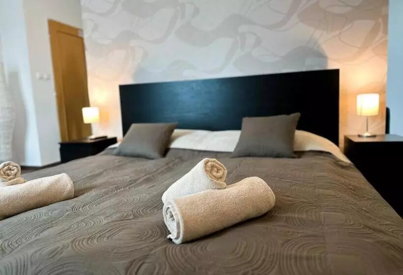 Fotos del hotel Modena:  10