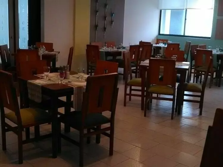 Fotos del hotel Monteria Real:  3