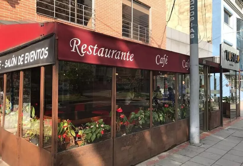 Fotos del hotel Dorado Gold Airport:  12