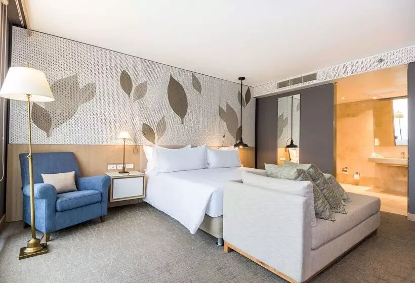 Nh Collection Bogota Terra 100 Royal