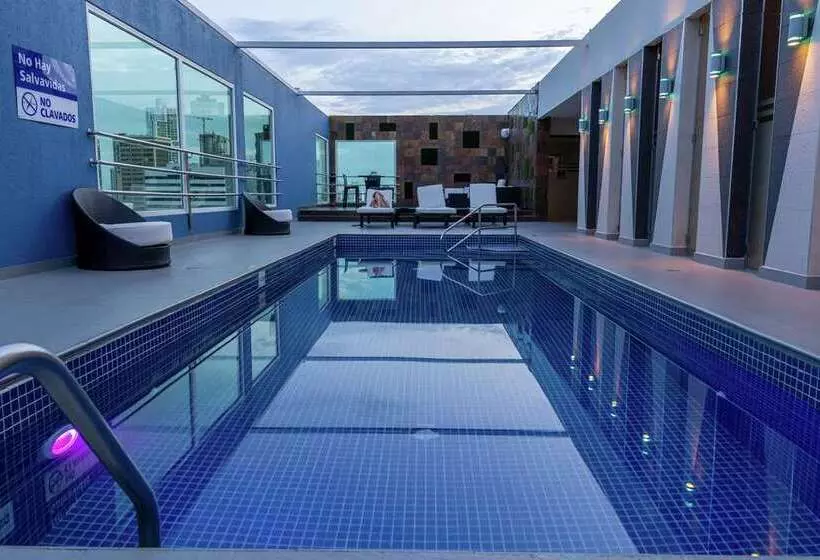 Fotos del hotel Hampton By Hilton Panama:  2