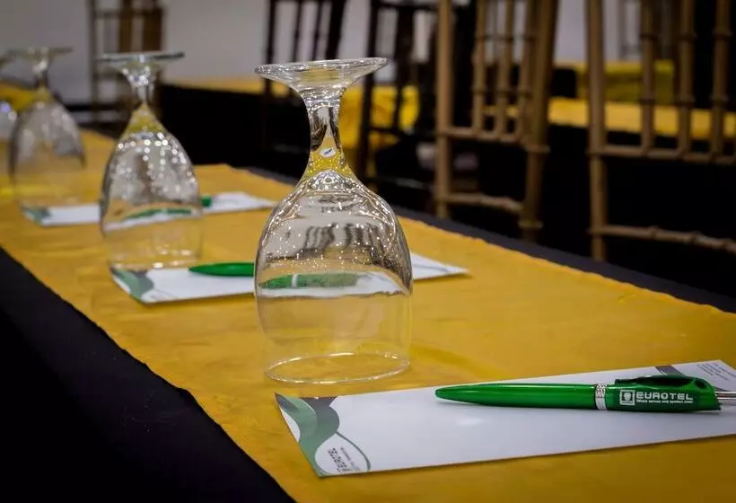 Fotos del hotel Eurotel Angeles:  11