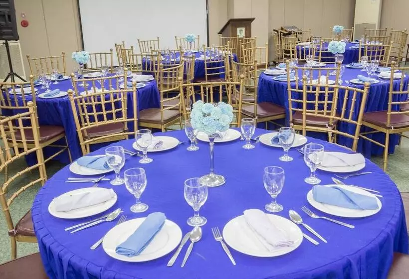 Fotos del hotel Eurotel Angeles:  16