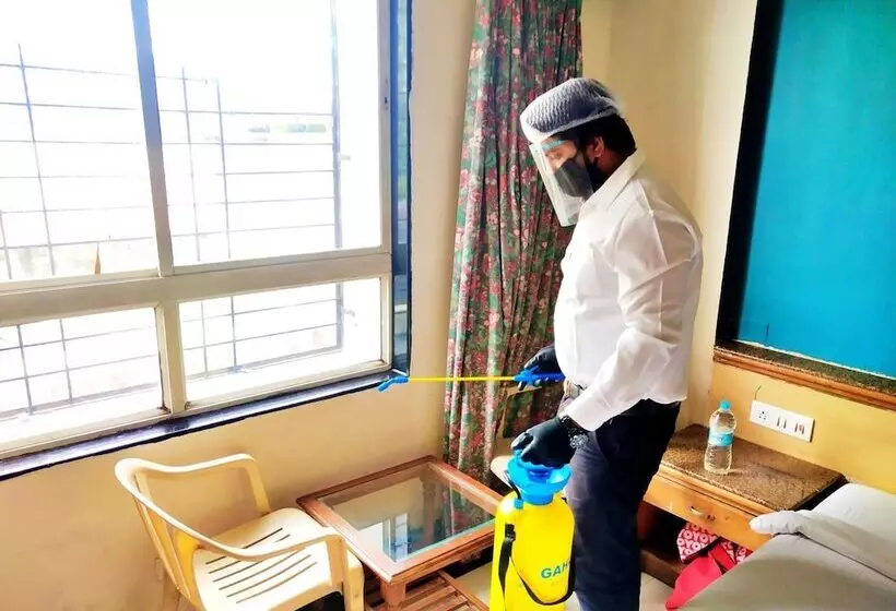 Fotos del hotel Celebrations Inn Pune:  8