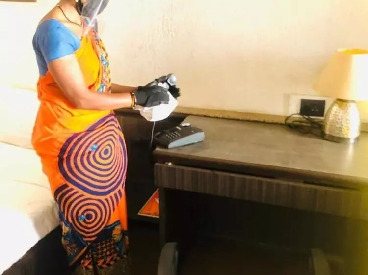 Fotos del hotel Celebrations Inn Pune:  11