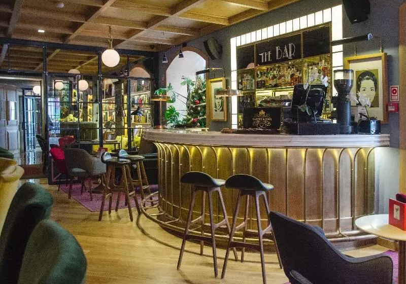 Fotos del hotel Browns Central:  12