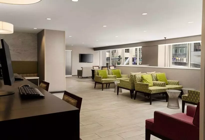 Fotos del hotel Homewood Suites Chicago Downtown - Magnificent Mile:  3