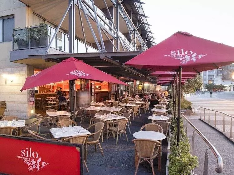 Fotos del hotel Honeysuckle Executive Apartments:  10