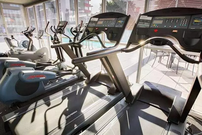 Honeysuckle Executive Apartments