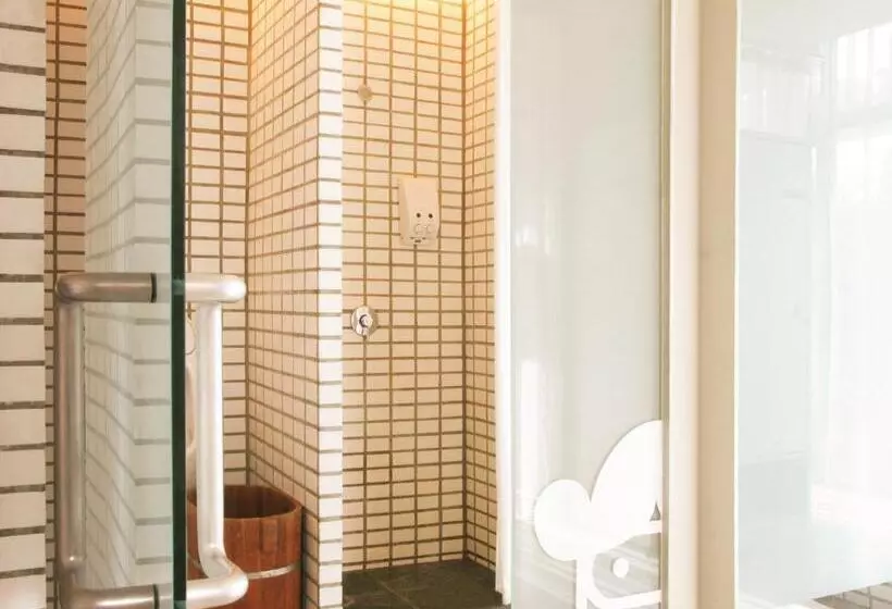 Fotos del hotel Refillnow! Hostel:  3