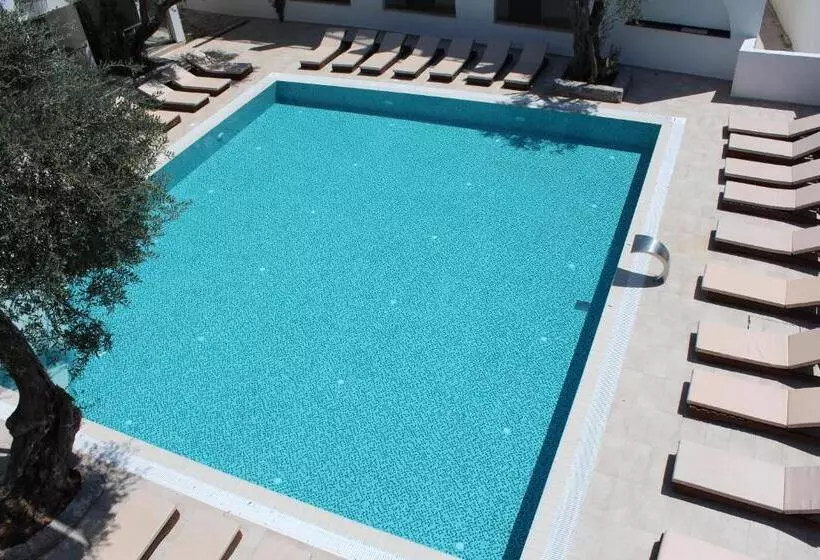 Vile Oliva  & Resort