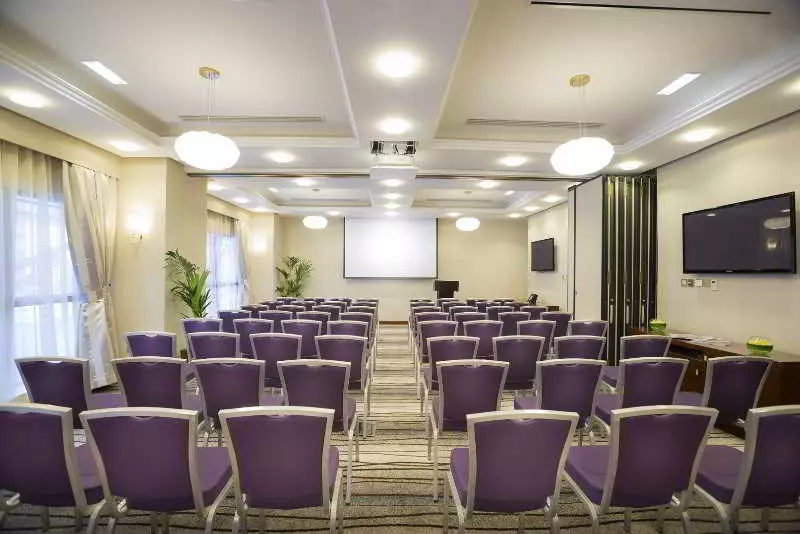 Fotos del hotel Grand Mercure Abu Dhabi:  21