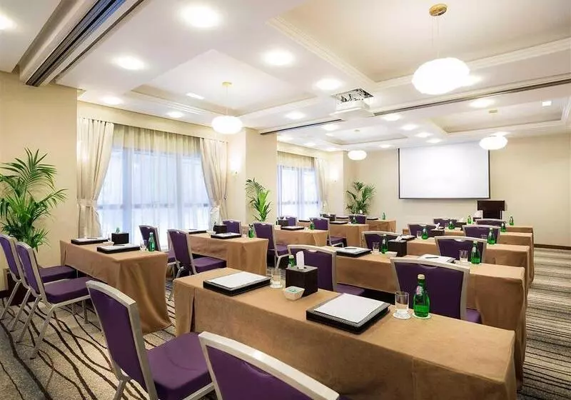 Fotos del hotel Grand Mercure Abu Dhabi:  17