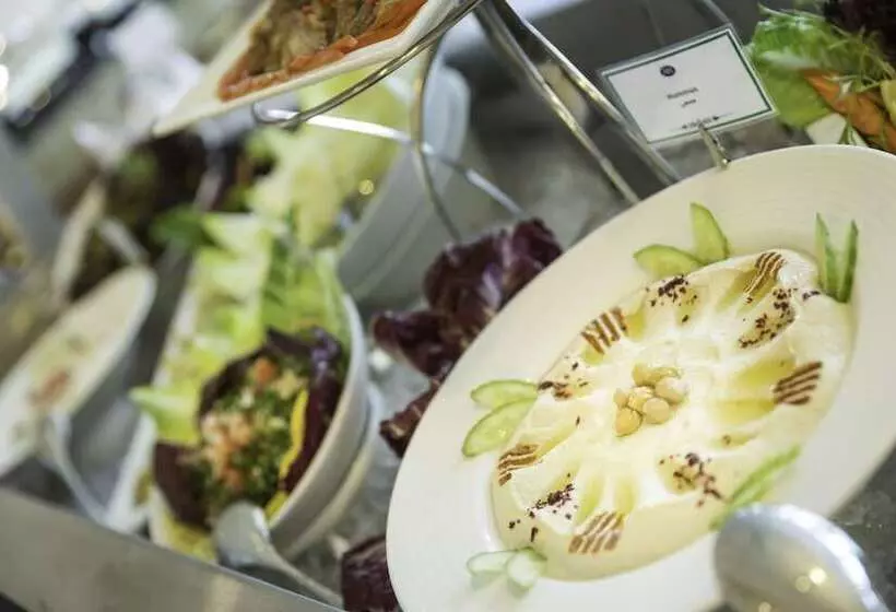 Fotos del hotel Grand Mercure Abu Dhabi:  3