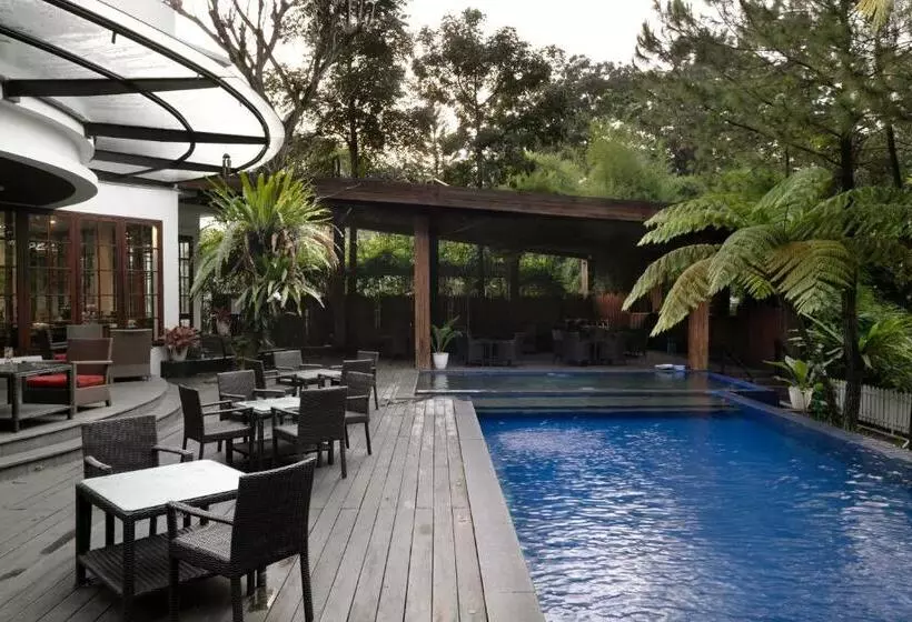 Fotos del hotel House Sangkuriang:  12