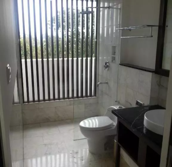 Fotos del hotel House Sangkuriang:  15