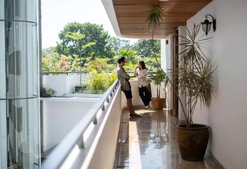 Fotos del hotel House Sangkuriang:  20