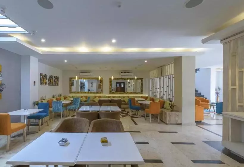 Fotos del hotel Destiny Boutique:  11