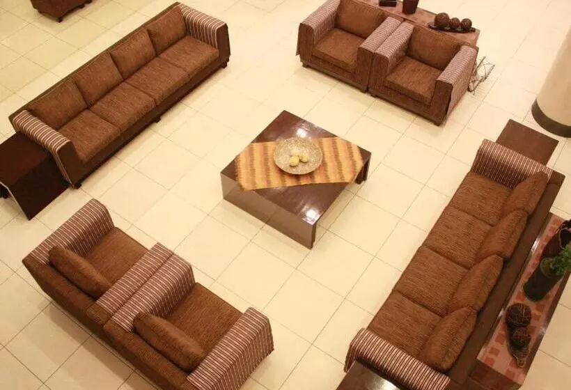 Fotos del hotel Supreme Convention Plaza:  2