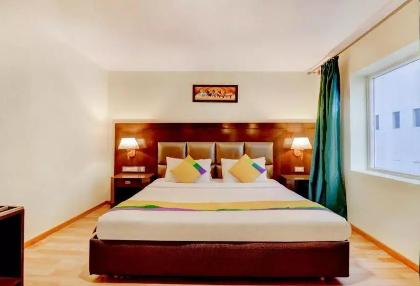 Fotos del hotel Treebo Trip Royale Brigade:  11