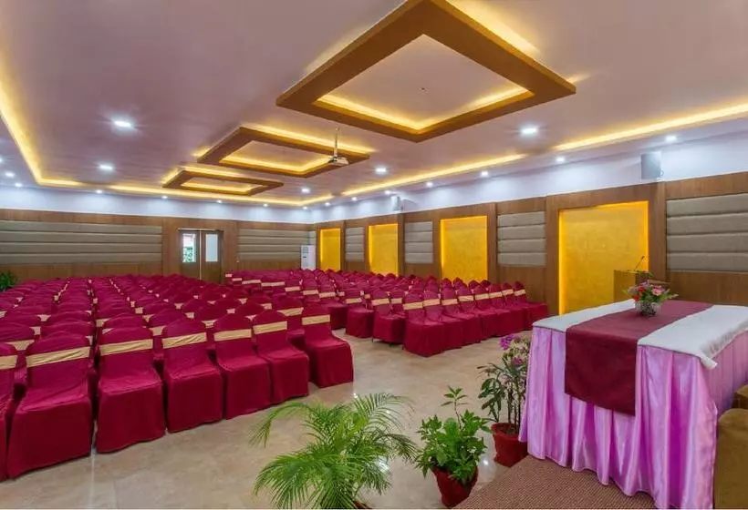 Fotos del hotel Atithi Resort & Spa:  8