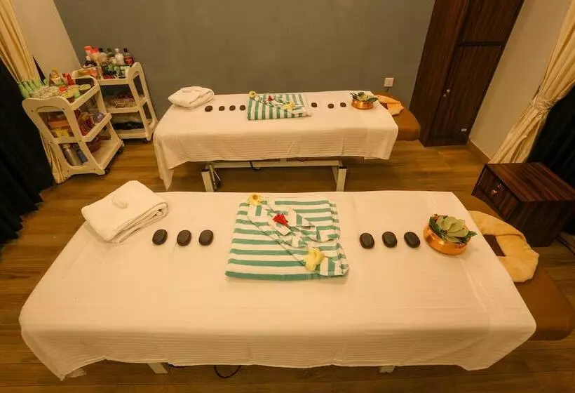 Fotos del hotel Atithi Resort & Spa:  2