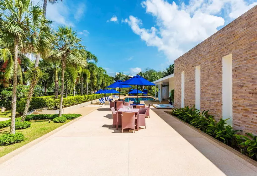 Fotos del hotel Lotus Gardens Residence:  11