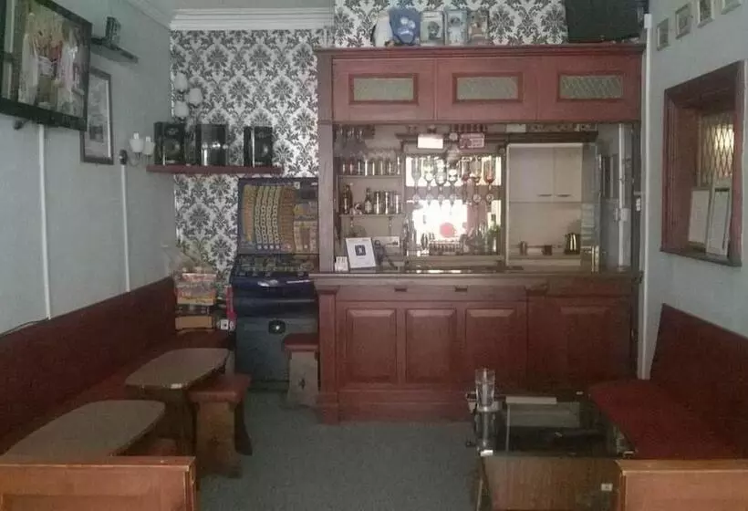 Fotos del hotel Aindale:  2