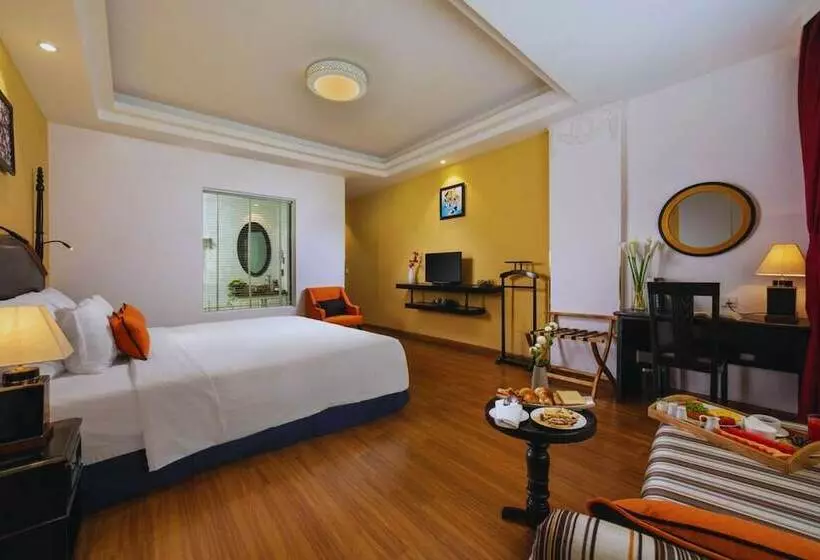 Fotos del hotel Des Arts  The Noble:  21