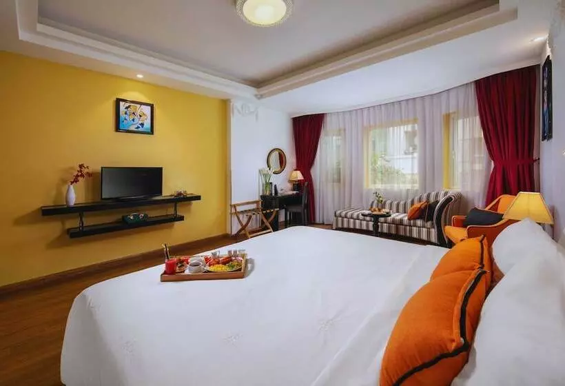 Fotos del hotel Des Arts  The Noble:  16