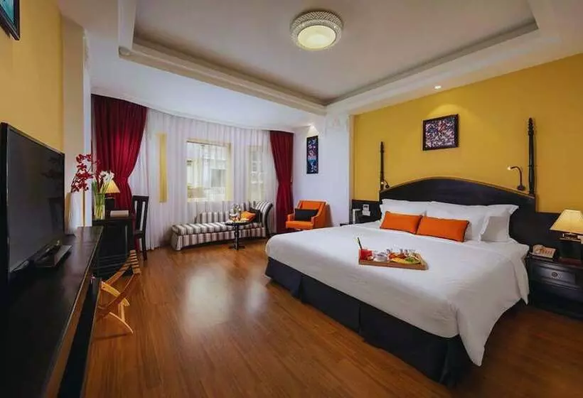 Fotos del hotel Des Arts  The Noble:  13