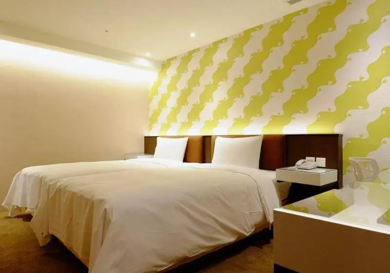 Puri Taipei Station Branch