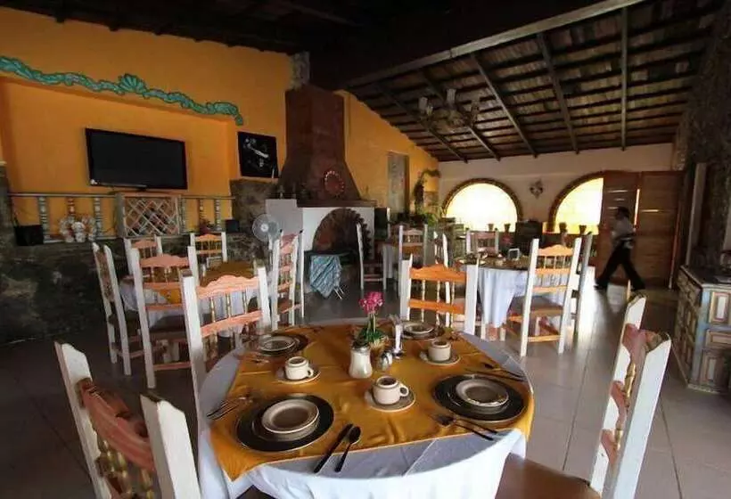 Fotos del hotel Villa De La Plata:  5