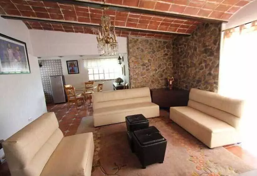 Fotos del hotel Villa De La Plata:  24