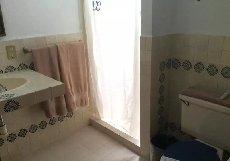 Fotos del hotel Villa De La Plata:  8