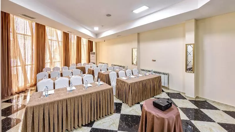 Fotos del hotel Cron Palace Tbilisi:  10