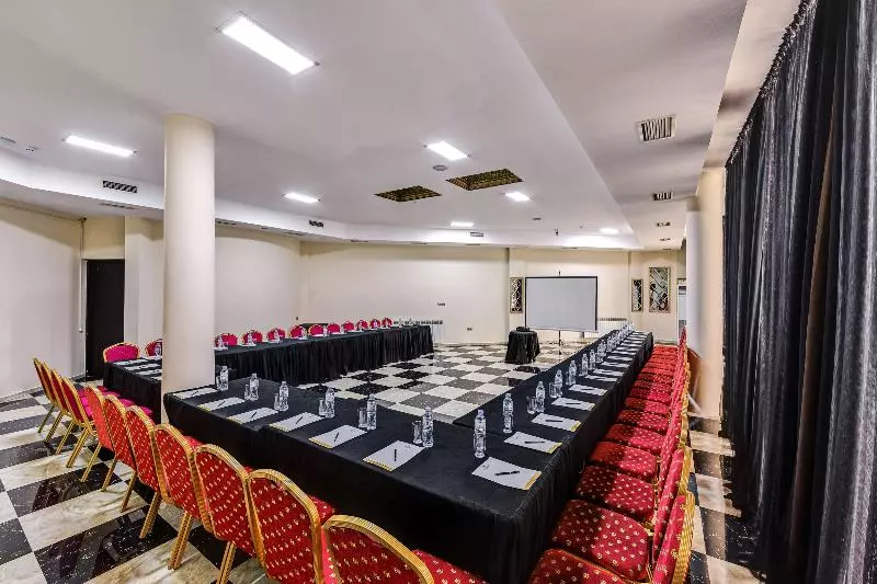 Fotos del hotel Cron Palace Tbilisi:  5