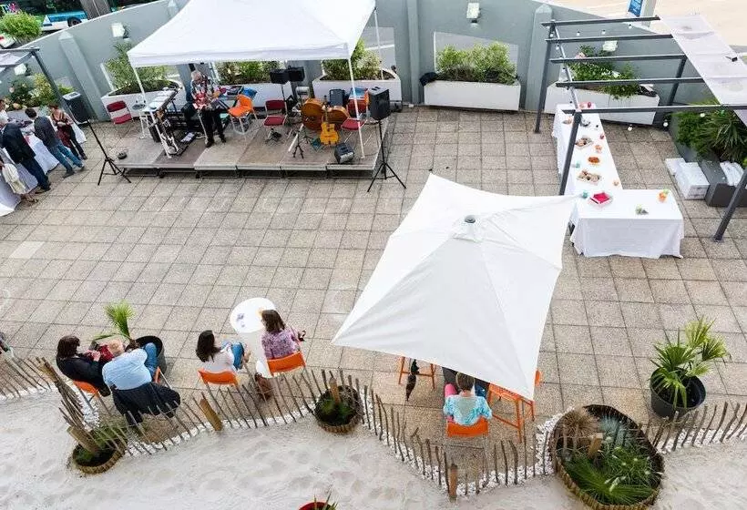 Fotos del hotel Ibis Budget Bordeaux Centre Mériadeck:  7