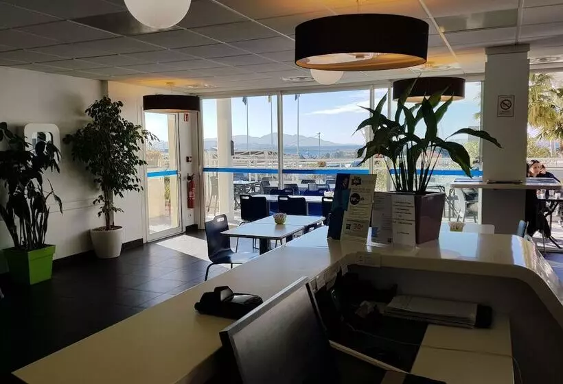 Fotos del hotel Ibis Budget Marseille L'estaque:  9