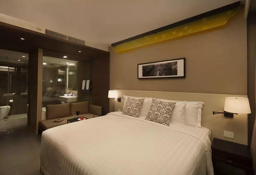 Klapsons The River Residences Bangkok