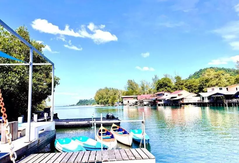 Fotos del hotel Watercolours Resort:  19