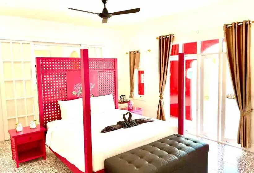 Fotos del hotel Watercolours Resort:  14