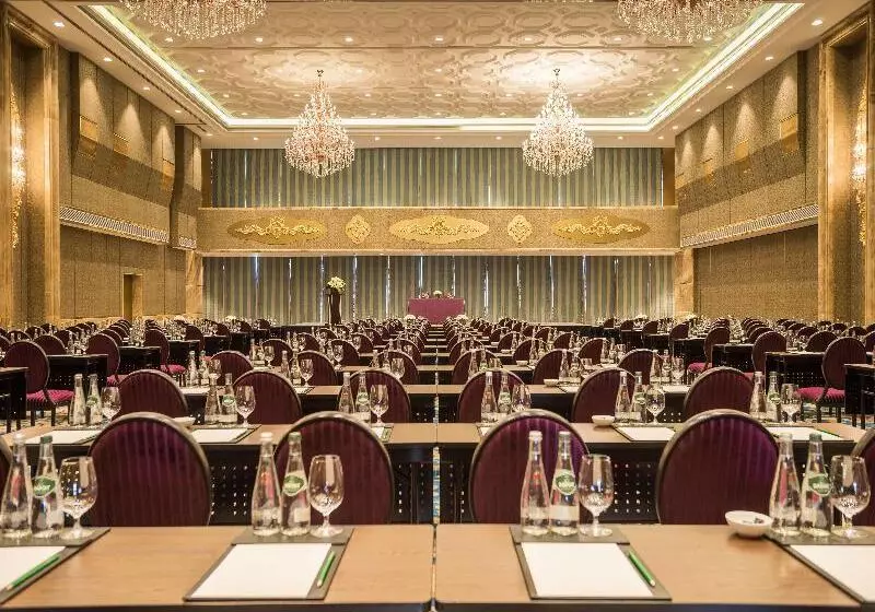 Fotos del hotel The Reverie Saigon:  11