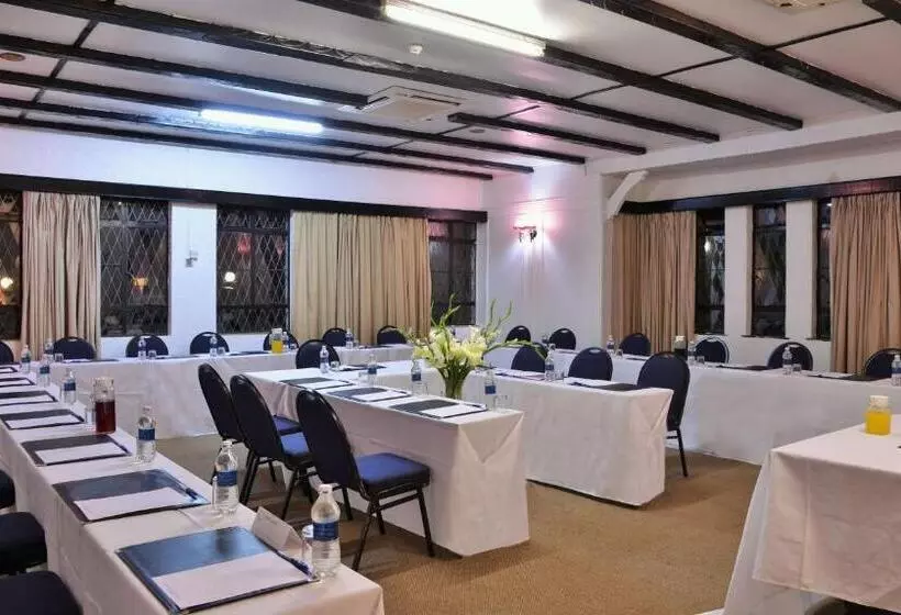 Fotos del hotel Cresta Churchill:  11