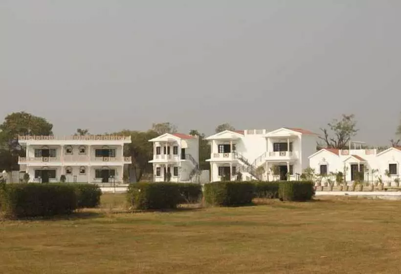 Fotos del hotel United21 Lake City Resort:  6