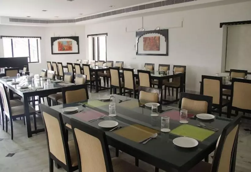 Fotos del hotel United21 Lake City Resort:  4