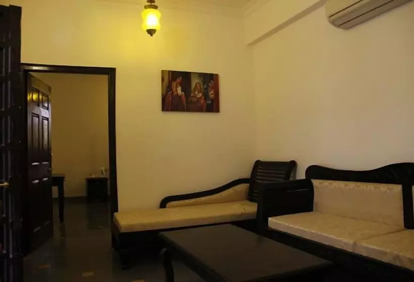 Fotos del hotel United21 Lake City Resort:  7