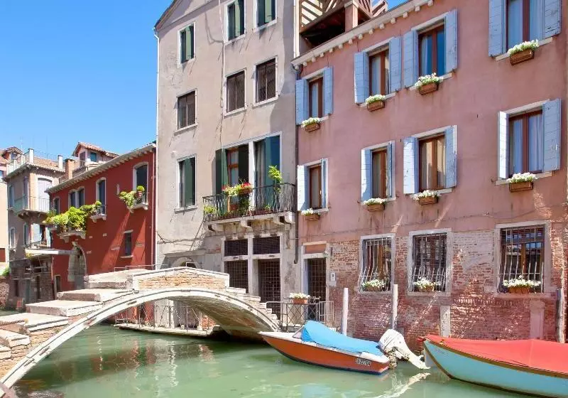 Fotos del hotel 3749 Pontechiodo:  14