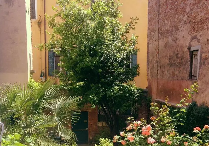 Fotos del hotel 3749 Pontechiodo:  9