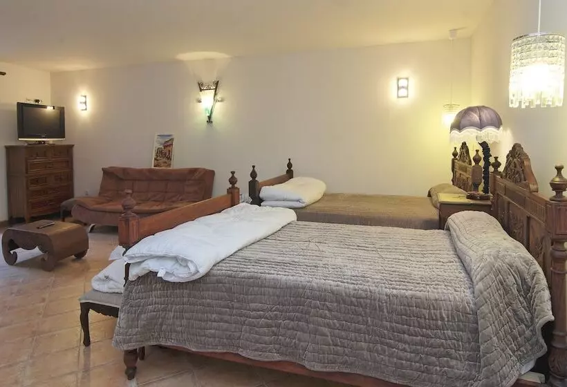 Fotos del hotel Le Pavillon De L'emyrne:  17